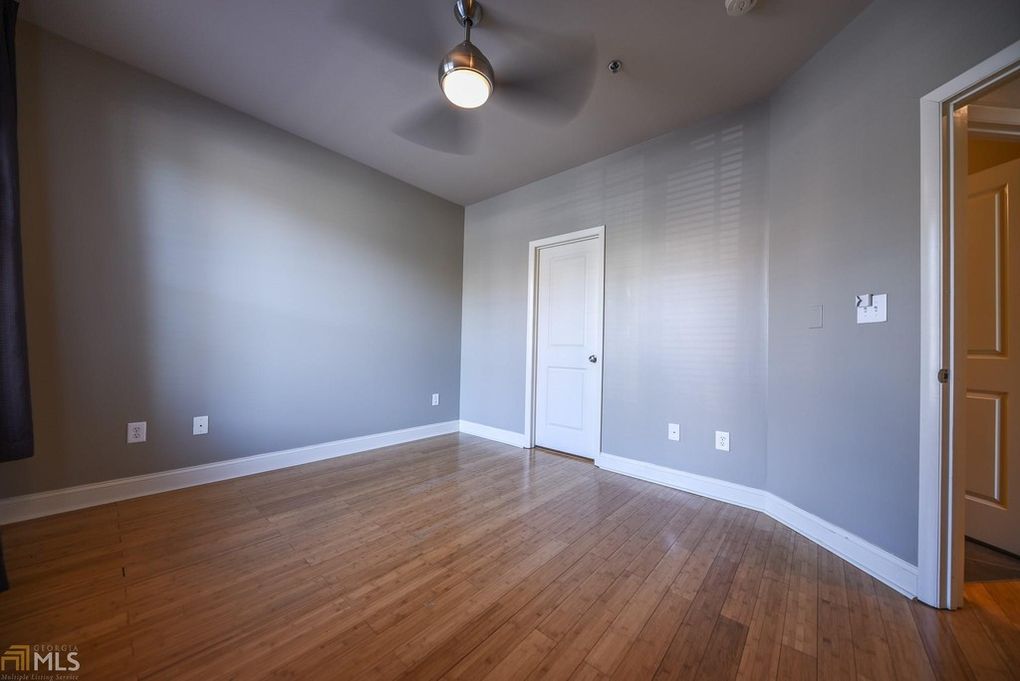 Interior 2